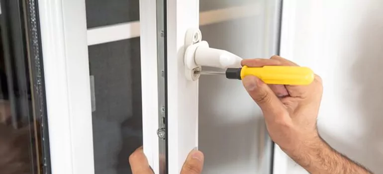 Casement Window Handle Replacement in Riverview, FL