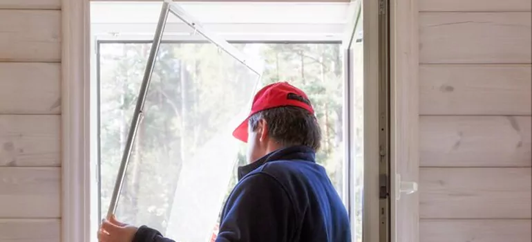 Expandable Window Screen Installation in Riverview, FL